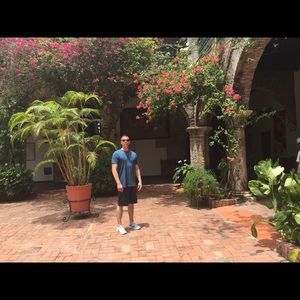 Meet your Posher, Jason